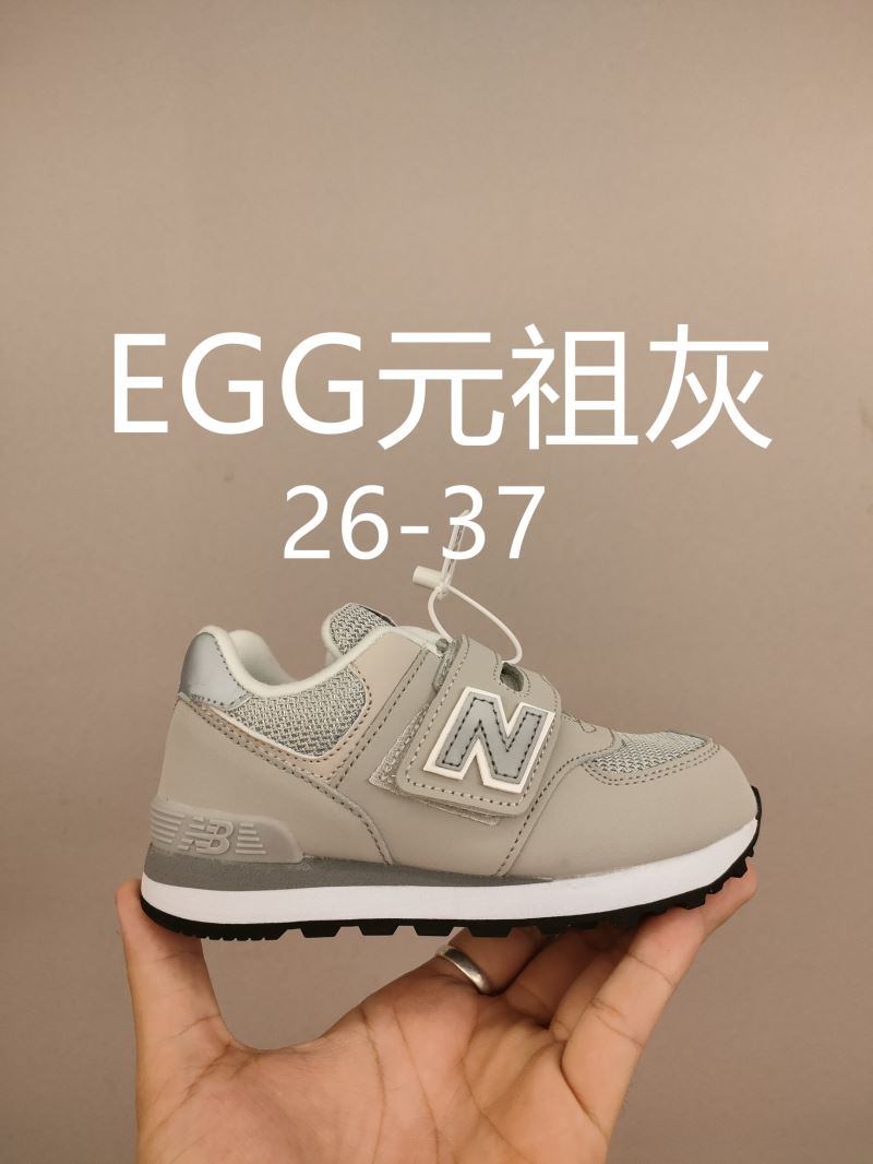 NEW BALANCE SHOES